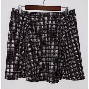 Lily Rose B&W Mini Skirt XL